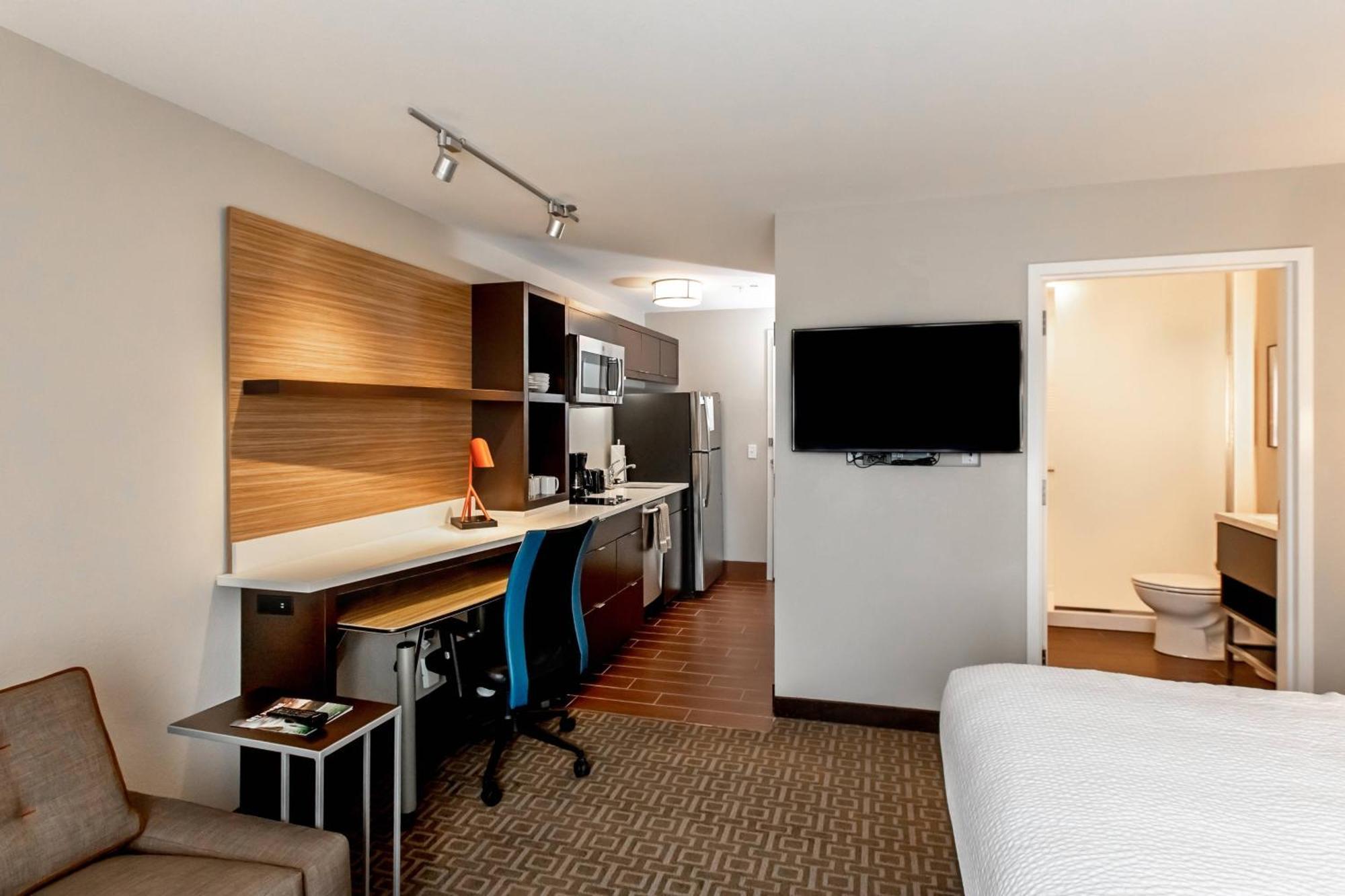 Towneplace Suites By Marriott Louisville Airport Extérieur photo